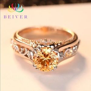 Luxury Gold Ring With Crystal Stone Ring